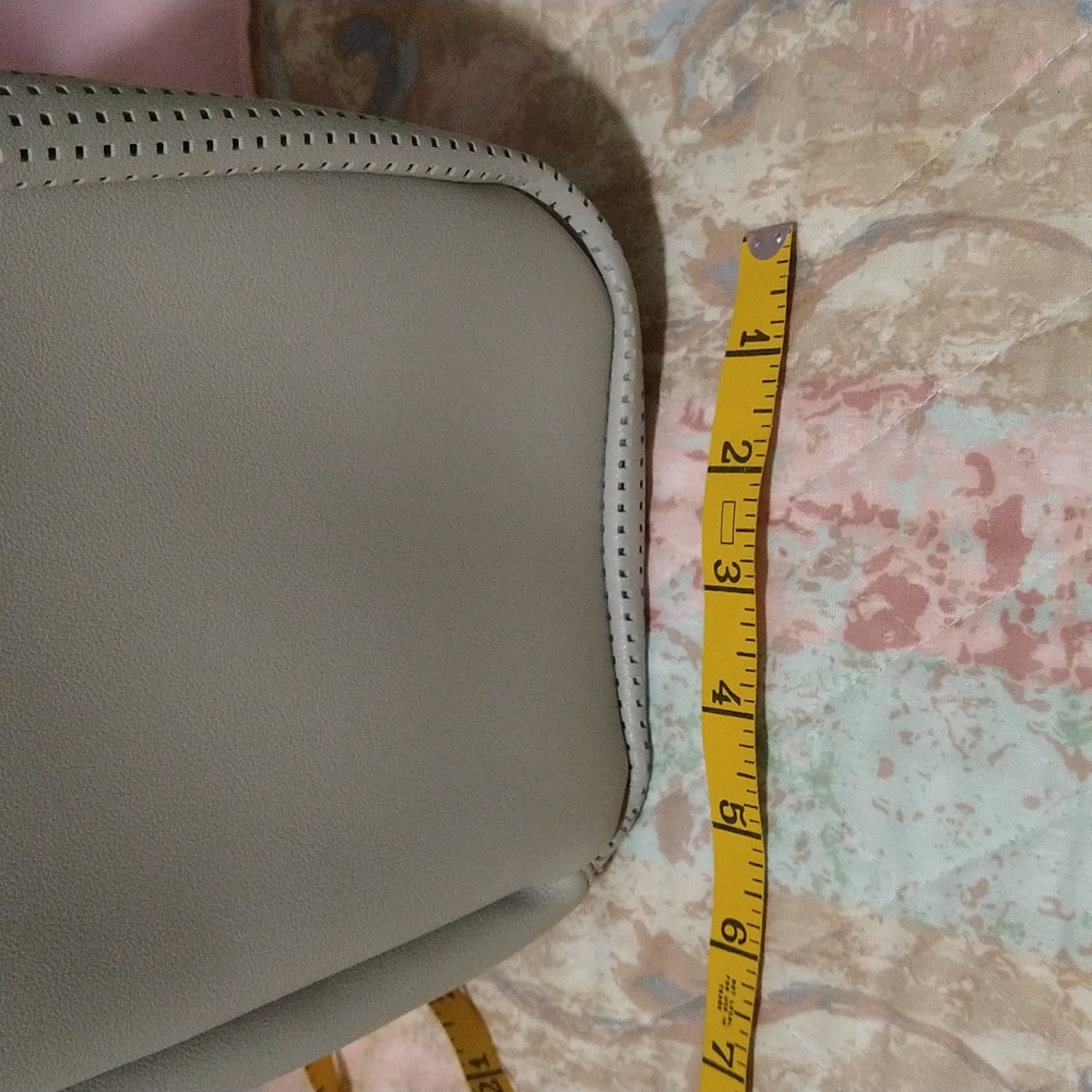Train case - Picture 4 of 7
